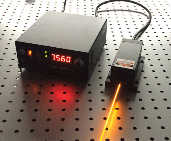 589nm 300mW Yellow dpss laser CW Laser with Analog/TTL Modulation - Click Image to Close